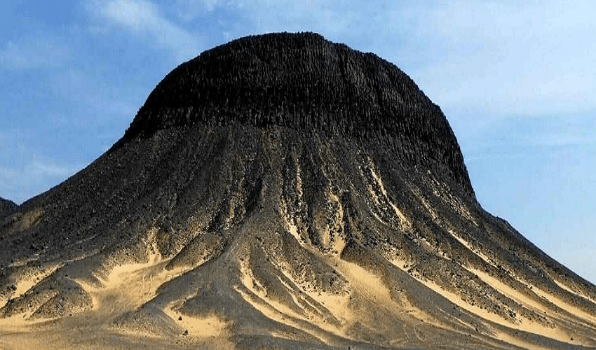 Marsossa mountain Egypt black desert