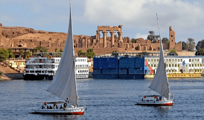 Crociera sul Nilo, l Tempio di Kom Ombo Crociera sul Nilo, l Tempio di Kom Ombo