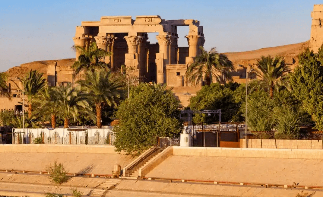 Tour Edfu e Kom Ombo da Luxor  Tour Edfu e Kom Ombo da Luxor