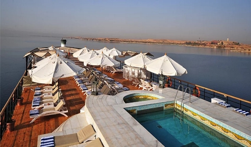 Ms Kasr Ibrim lake Nassr cruise Egypt Aswan Abu Simbel