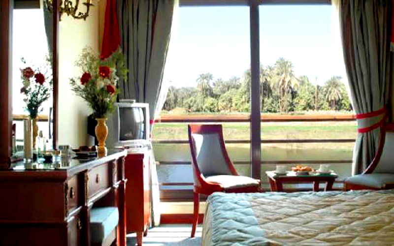 nile dolphin standard cruise