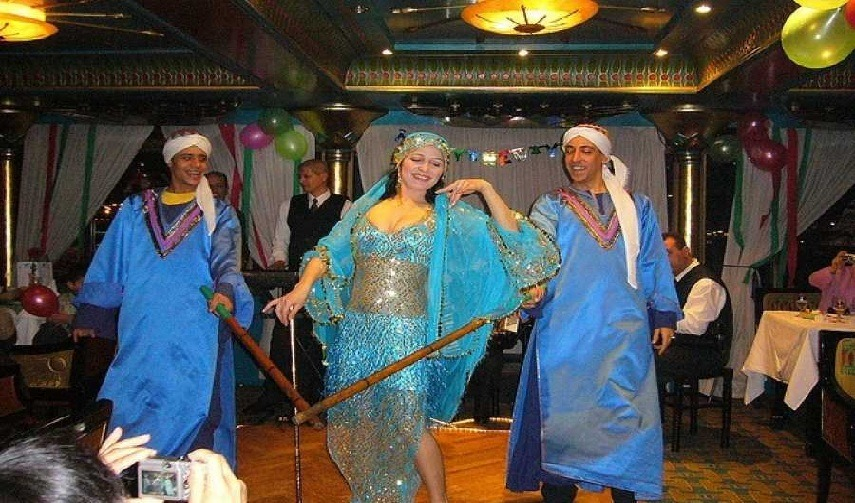 Tours Las Piramides y Almuerzo en Crucero Nilo de Port Said