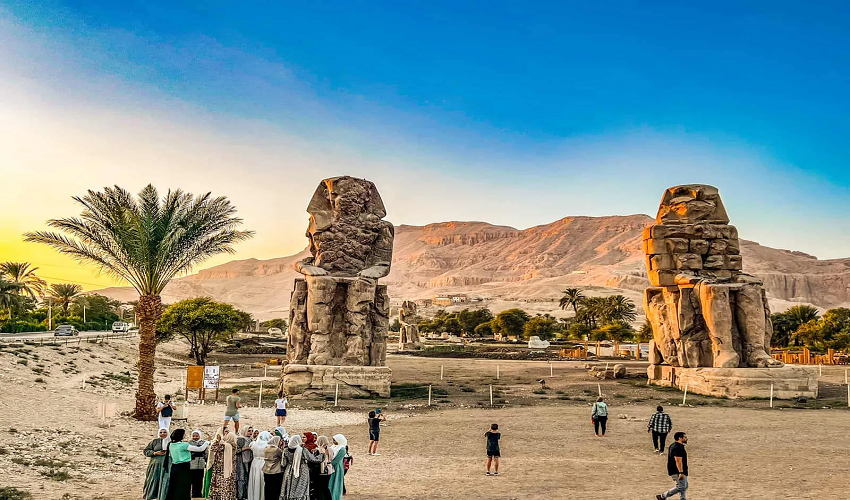 Memnon colossi Luxor Memnon colossi Luxor