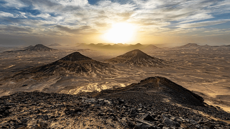 Egypt Black Desert, El Bahariya Egypt Black Desert, El Bahariya