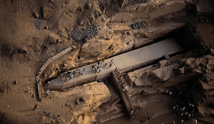 obelisco incompiuto ad Assuan tour escursioni da Marsa Alam