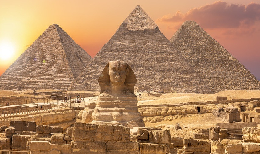 Excursion a El Cairo y Luxor de Hurghada Por Vuelo