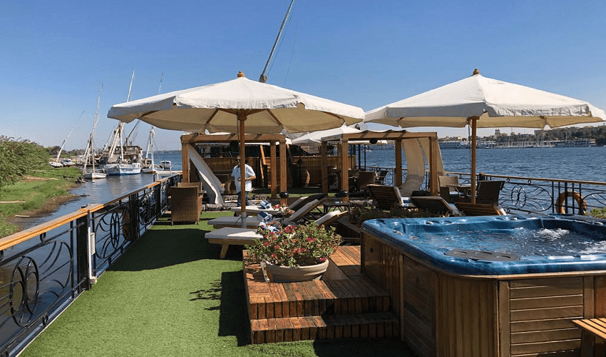 Om Kalthom Dahabyia Crociera