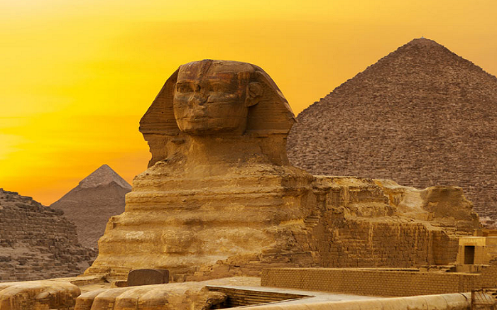 Giza Pyramids half day tour
